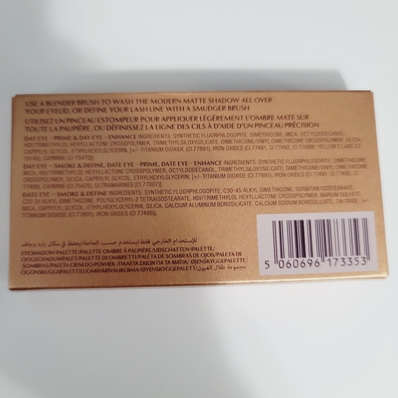 CHARLOTTE TILBURY THE SUPER NUDES EASY EYE PALETTE - Picture 16 of 16